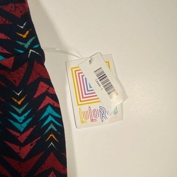 LuLaRoe CASSIE Pencil Skirt Navy Blue Chevron Triangles Large L NWT LLR 2161 - Picture 3 of 5